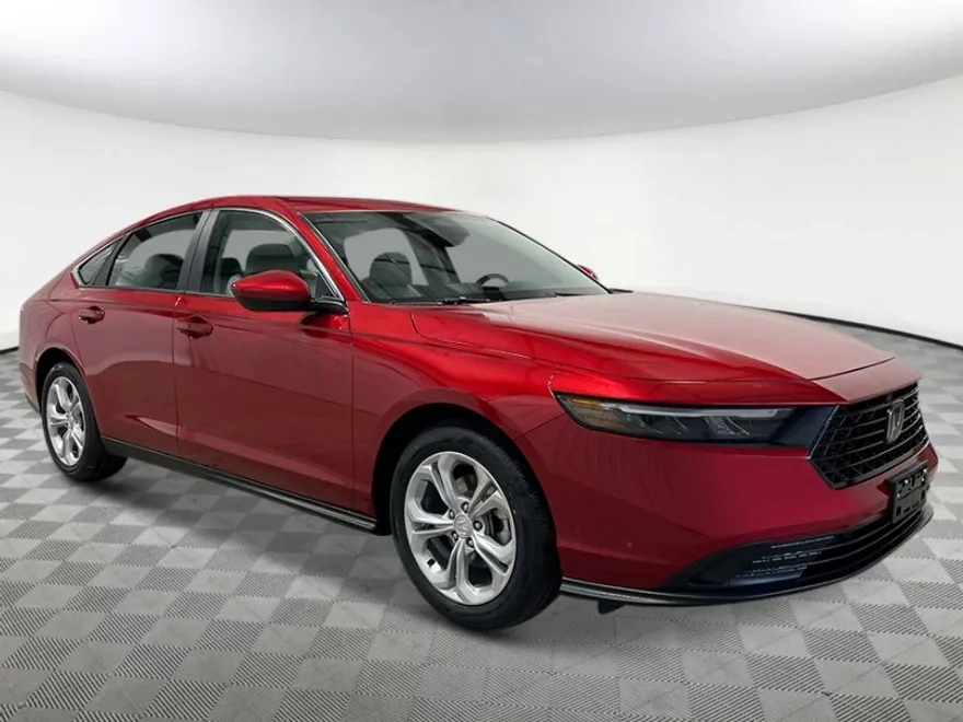 2025 Honda Accord LX photo 1