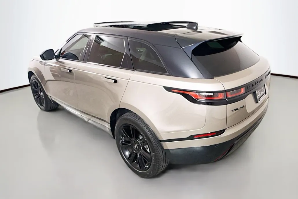 2023 Land Rover Range Rover Velar R-Dynamic S photo 1
