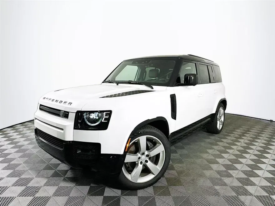 2025 Land Rover Defender 110 X SE photo 1