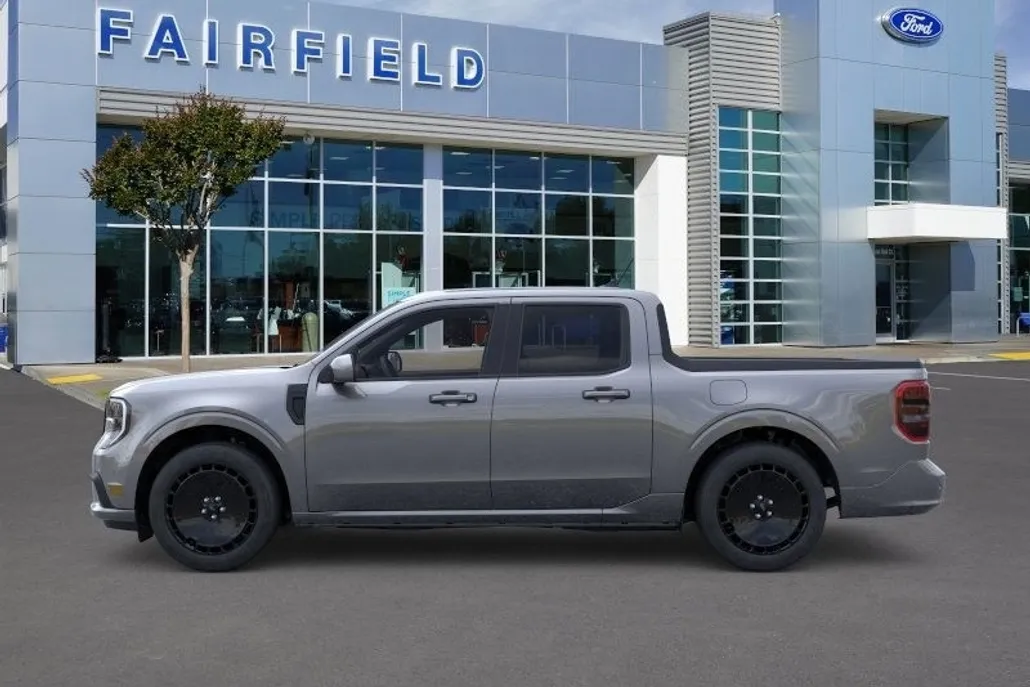 2025 Ford Maverick photo 1