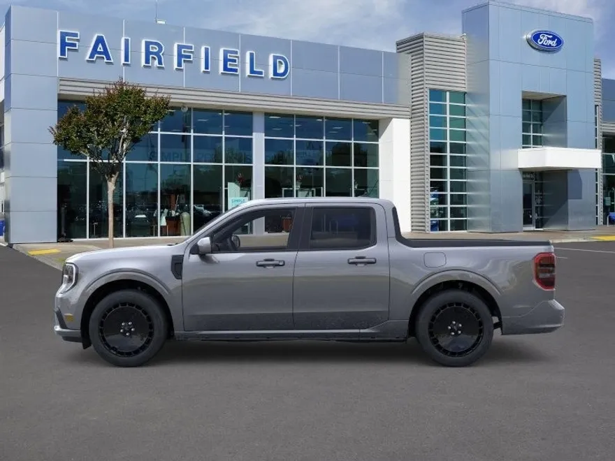 2025 Ford Maverick photo 1