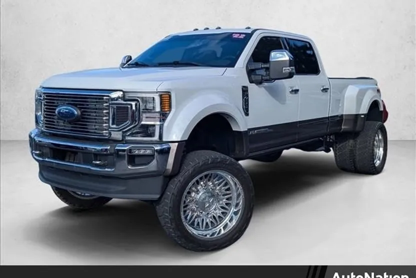 2022 Ford F-450 King Ranch photo 1