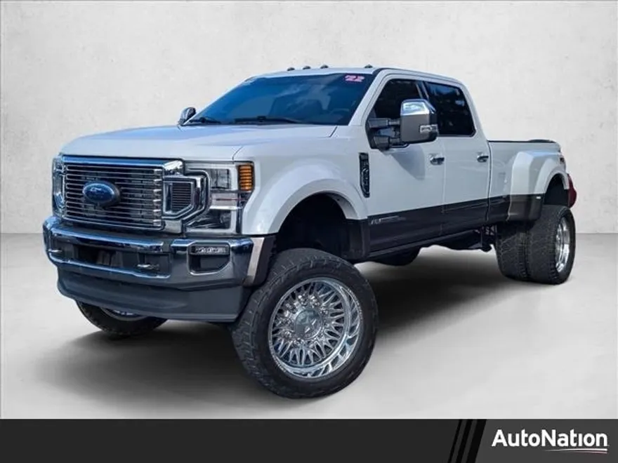 2022 Ford F-450 King Ranch photo 1