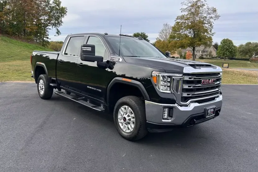 2022 Gmc Sierra 2500 HD SLE photo 1