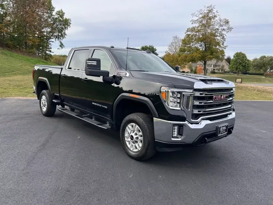 2022 Gmc Sierra 2500 HD SLE photo 1