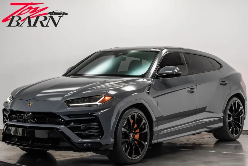 2021 Lamborghini Urus photo 1