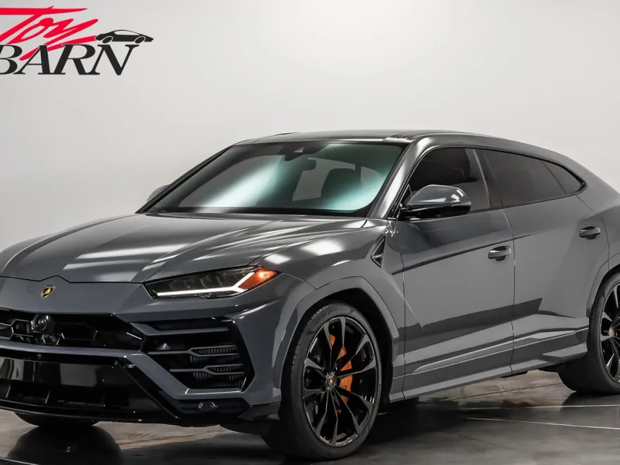 2021 Lamborghini Urus photo 1