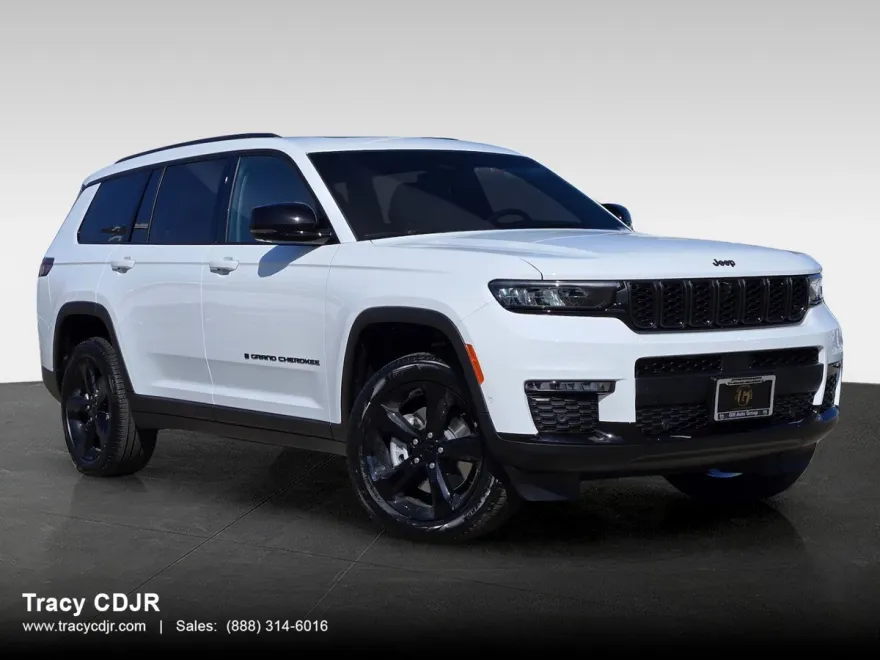 2025 Jeep Grand Cherokee Limited photo 1