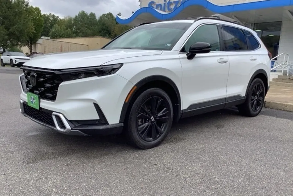 2023 Honda CR-V Hybrid Sport Touring photo 1