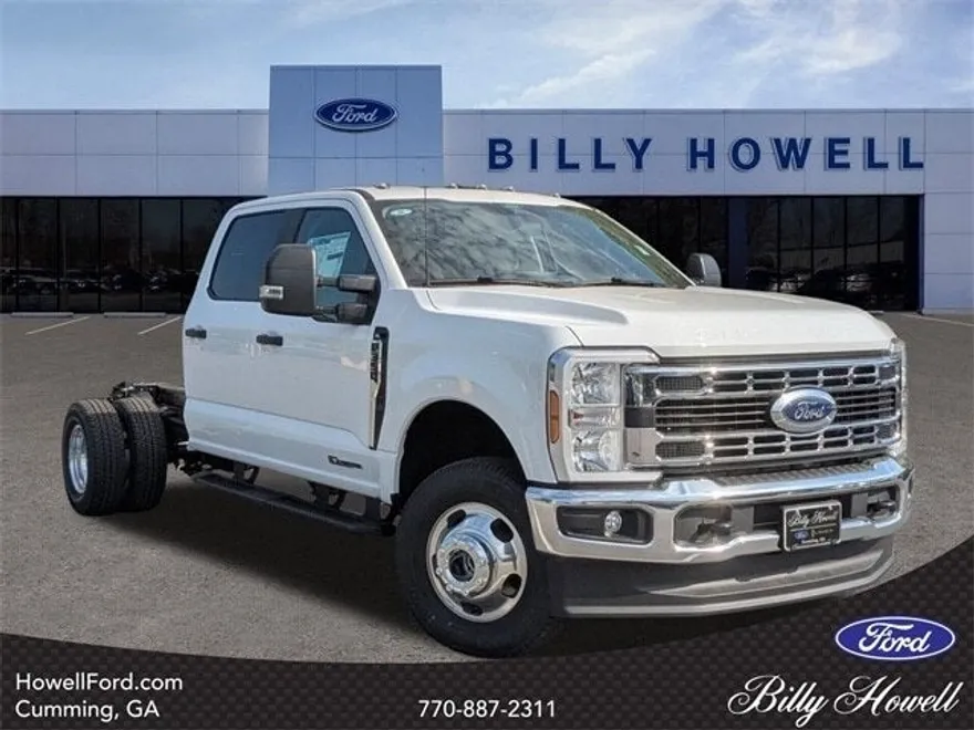 2025 Ford F-350 photo 1