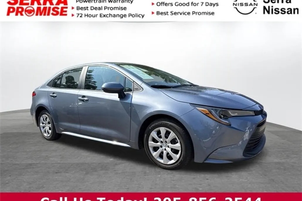 2025 Toyota Corolla LE photo 1