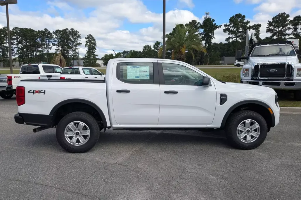 2025 Ford Ranger XL photo 1