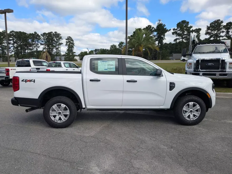 2025 Ford Ranger XL photo 1