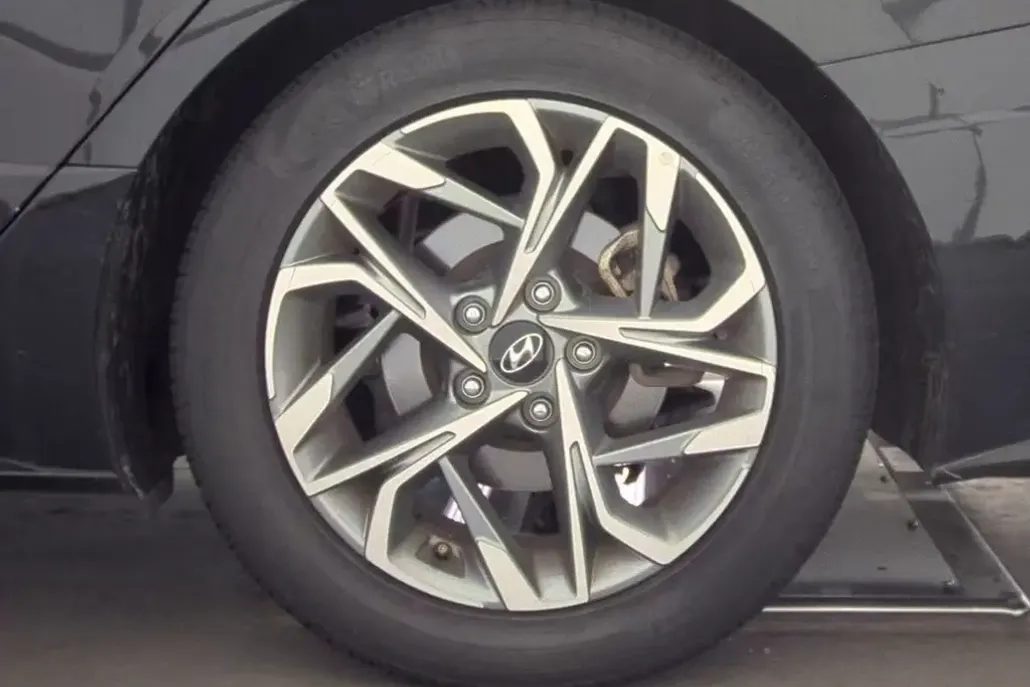 2023 Hyundai Sonata SEL photo 1