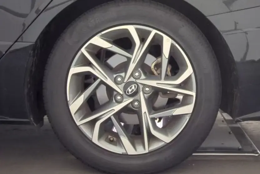 2023 Hyundai Sonata SEL photo 1