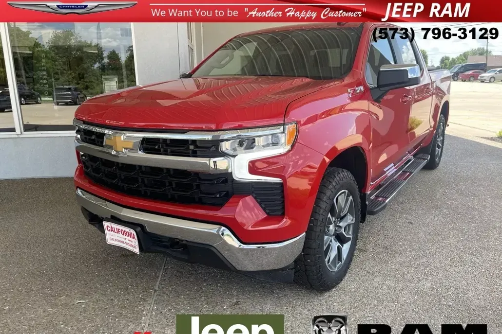 2024 Chevrolet Silverado 1500 LT photo 1