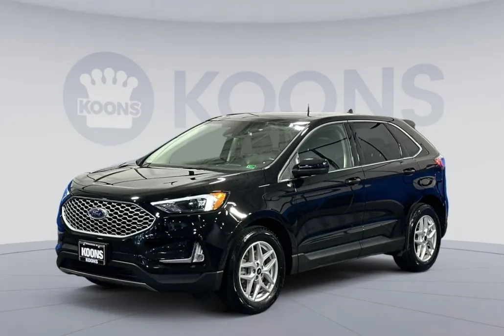 2024 Ford Edge SEL photo 1