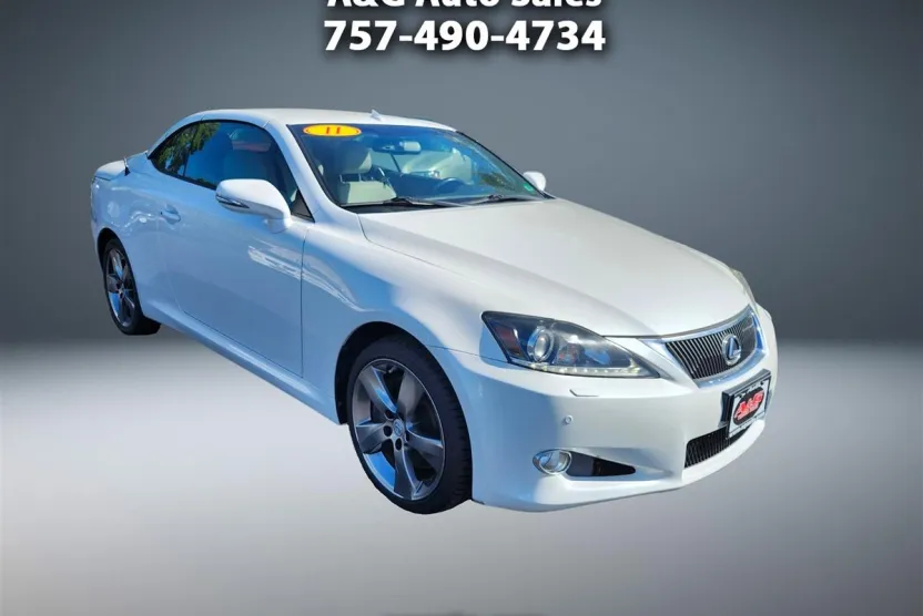 2011 Lexus IS 350C photo 1