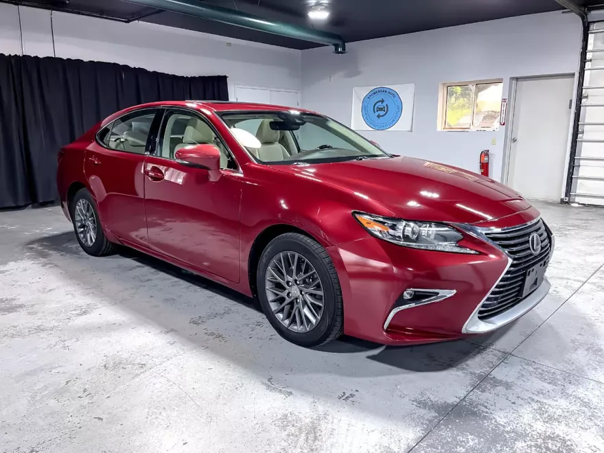 2018 Lexus ES 350 photo 1
