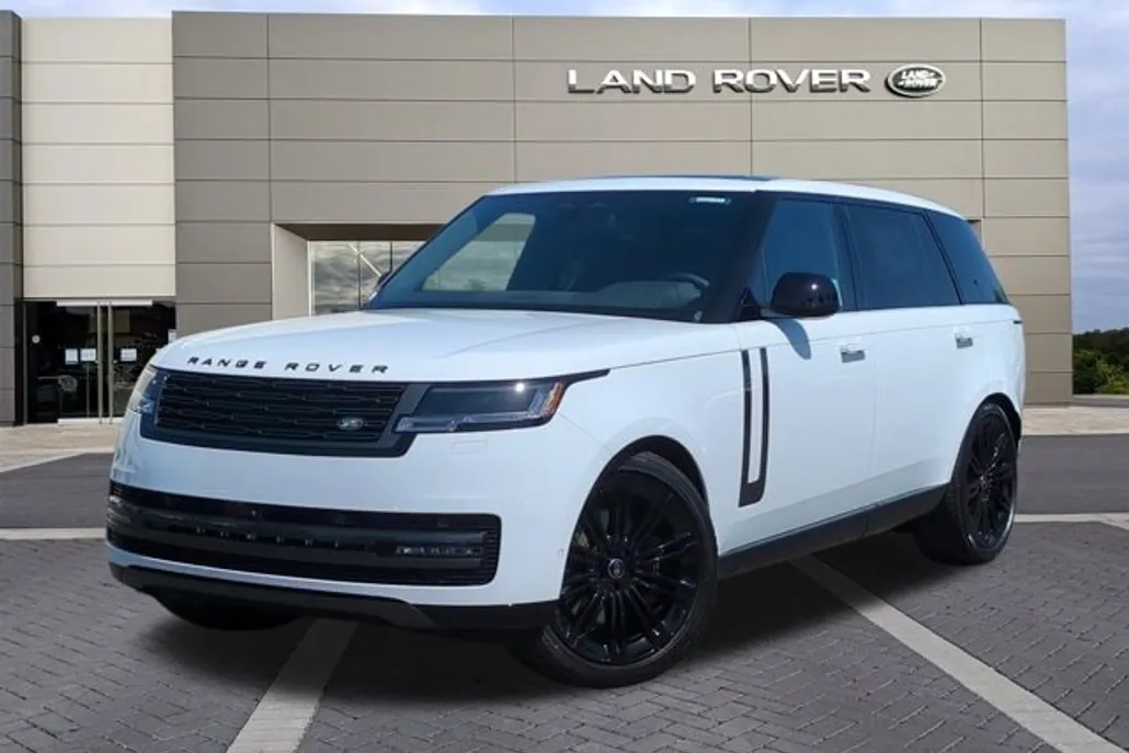 2025 Land Rover Range Rover SE photo 1