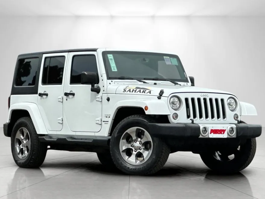 2018 Jeep Wrangler Unlimited Sahara photo 1