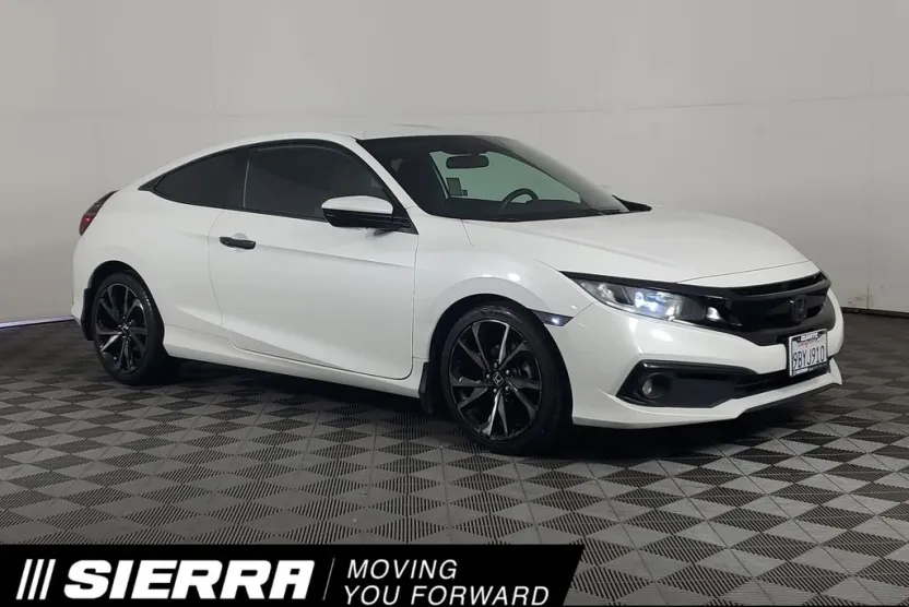 2019 Honda Civic Sport photo 1