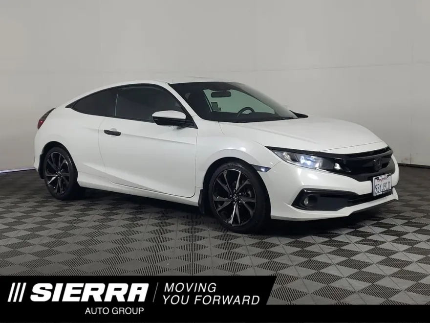2019 Honda Civic Sport photo 1