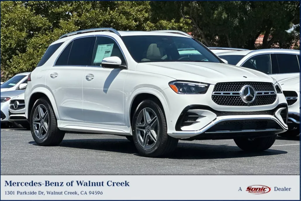 2026 Mercedes Benz GLE 580 4MATIC photo 1