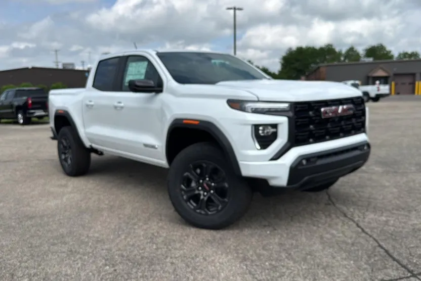 2025 Gmc Canyon Elevation photo 1