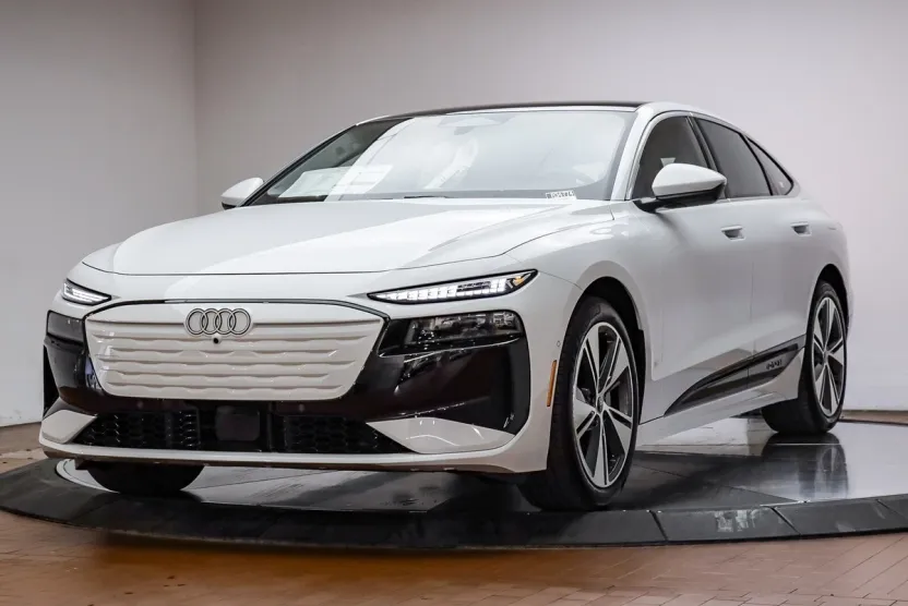 2025 Audi A6 Quattro Premium Plus photo 1