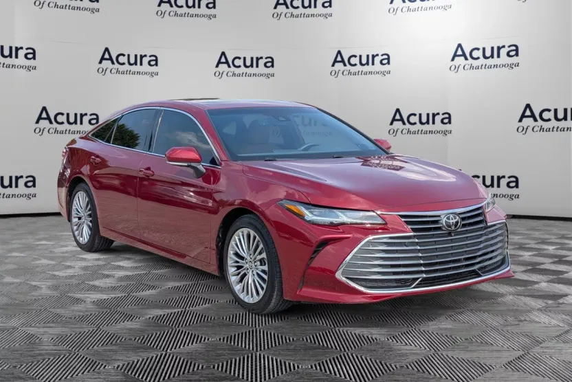 2021 Toyota Avalon Limited photo 1