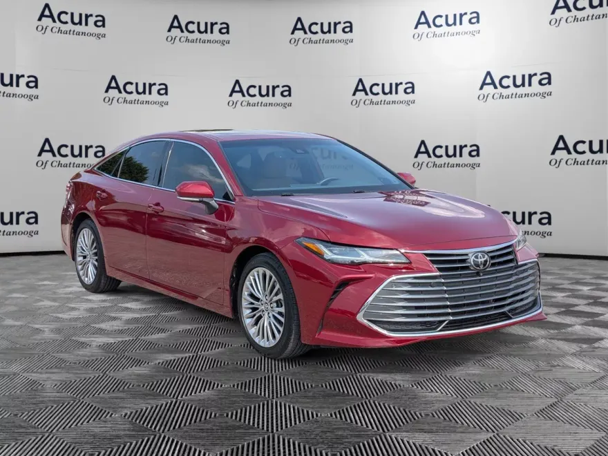2021 Toyota Avalon Limited photo 1