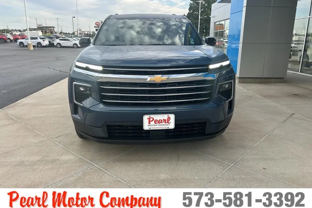 2026 Chevrolet Traverse photo 1