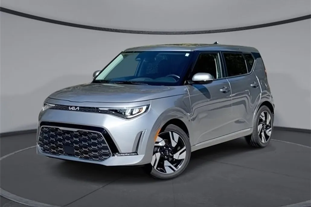 2024 Kia Soul GT-Line photo 1