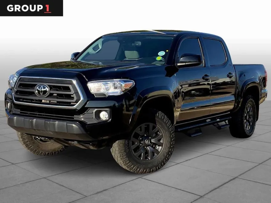 2023 Toyota Tacoma TRD Sport V6 photo 1