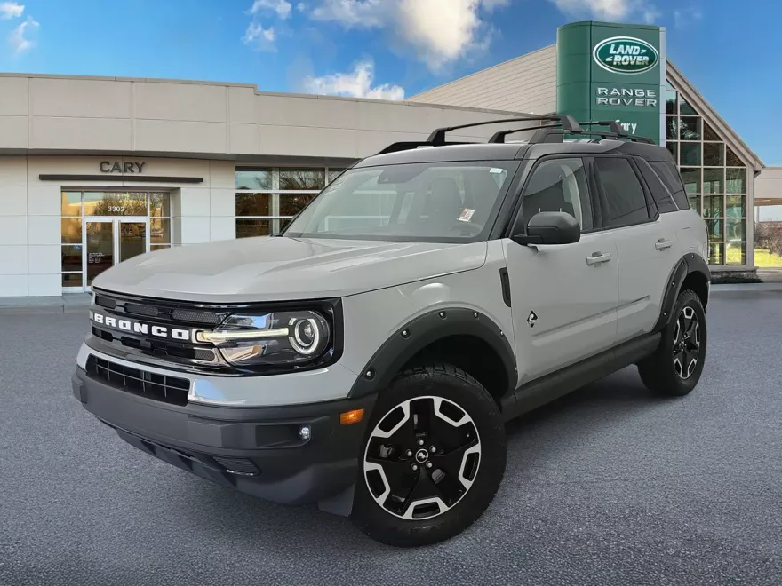 2021 Ford Bronco Sport Outer Banks photo 1