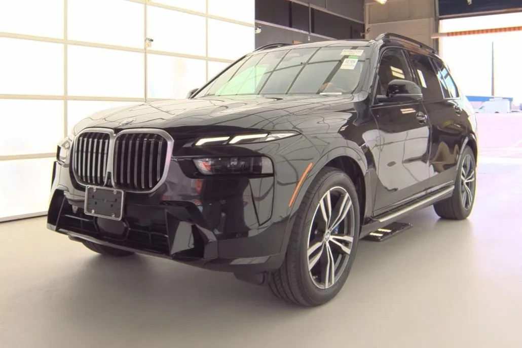 2023 Bmw X7 xDrive40i photo 1