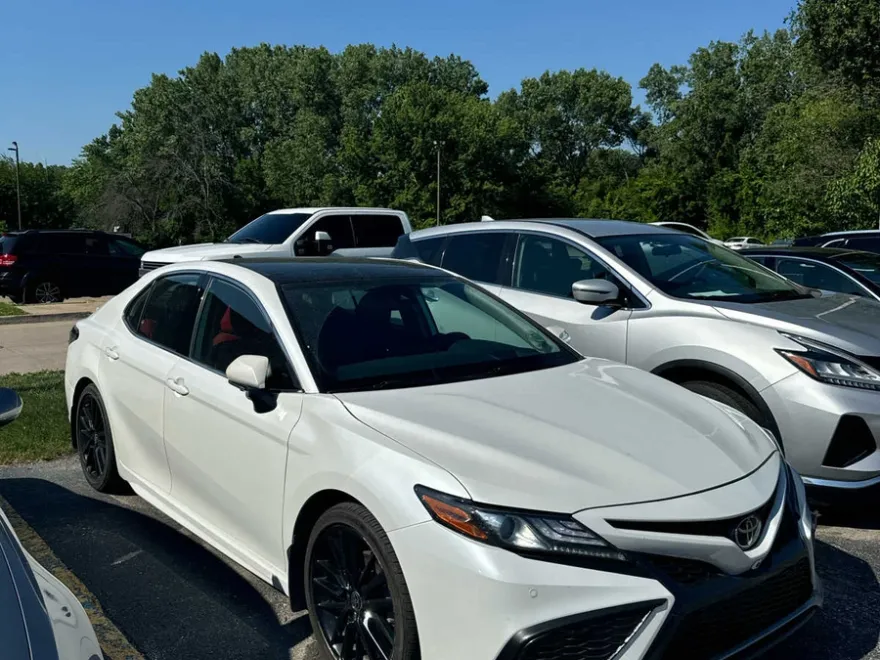 2022 Toyota Camry XSE photo 1
