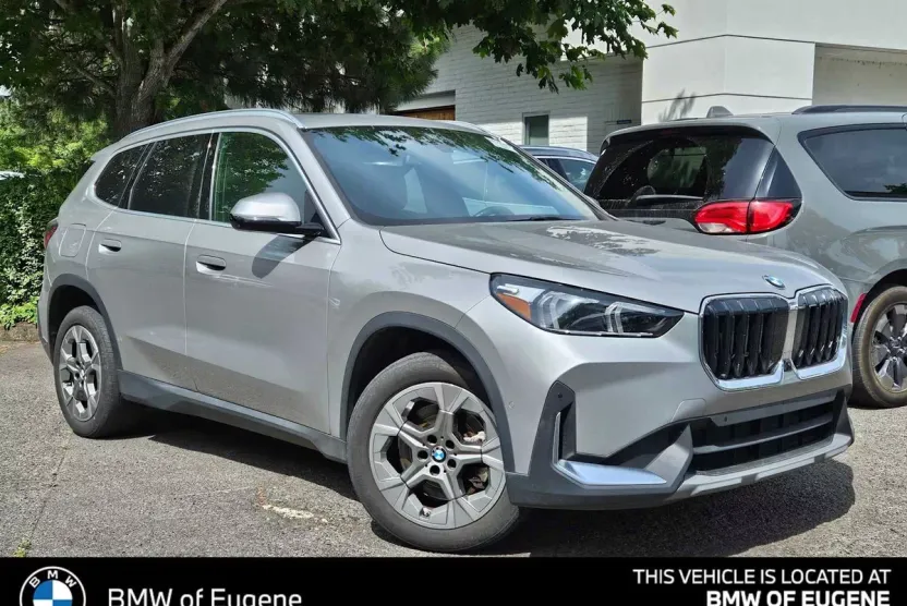 2023 Bmw X1 XDrive28i photo 1