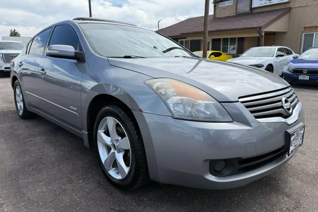 2008 Nissan Altima Hybrid Base photo 1
