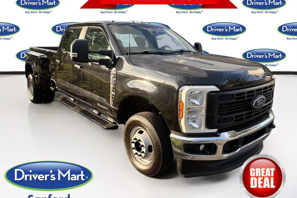 2023 Ford F-350 XL photo 1