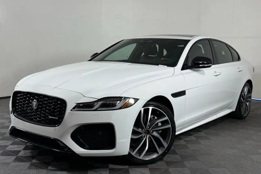 2024 Jaguar XF R-Dynamic SE photo 1