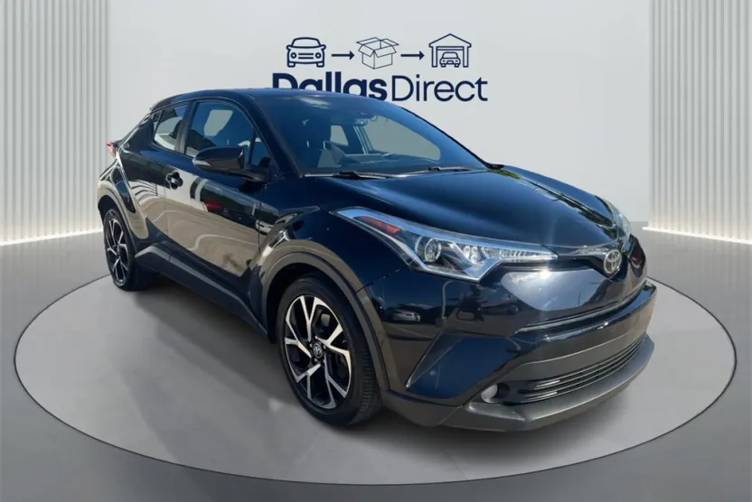 2018 Toyota C-HR XLE photo 1