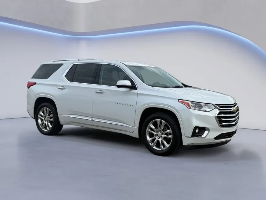 2018 Chevrolet Traverse High Country photo 1