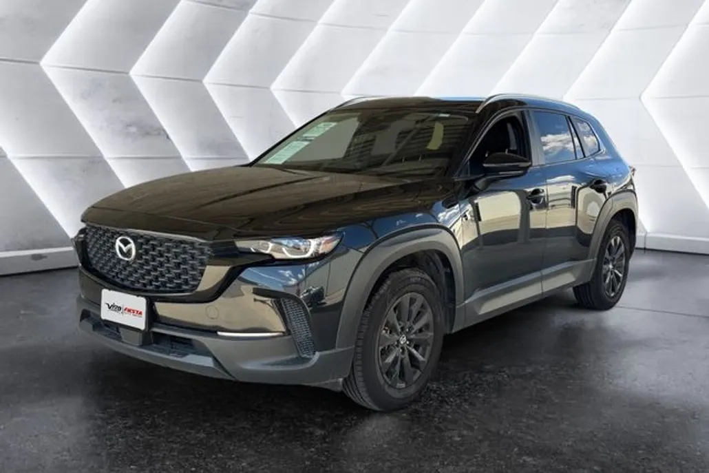 2023 Mazda CX-50 2.5 Preferred Plus photo 1