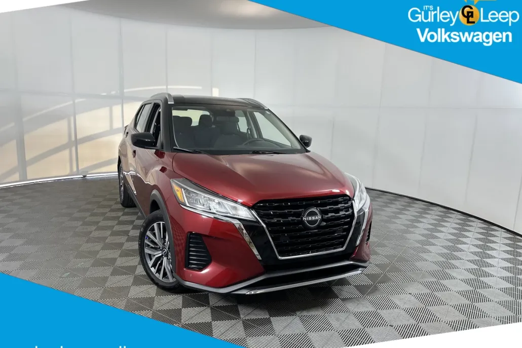 2023 Nissan Kicks SV photo 1