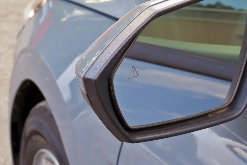 2022 Hyundai Elantra SE photo 1