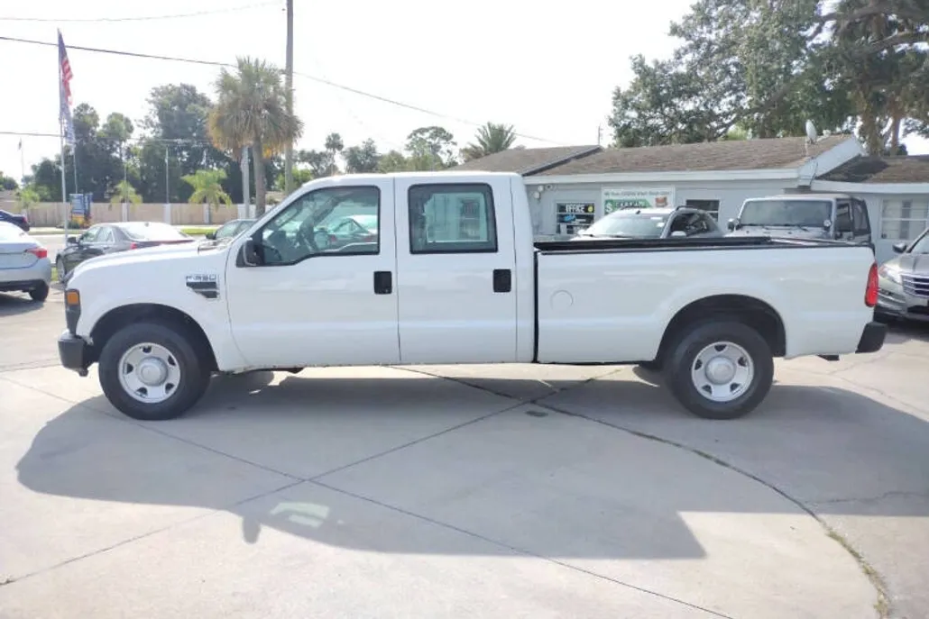 2008 Ford F-350 XL photo 1