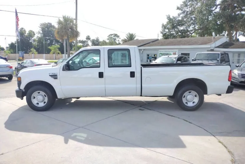 2008 Ford F-350 XL photo 1