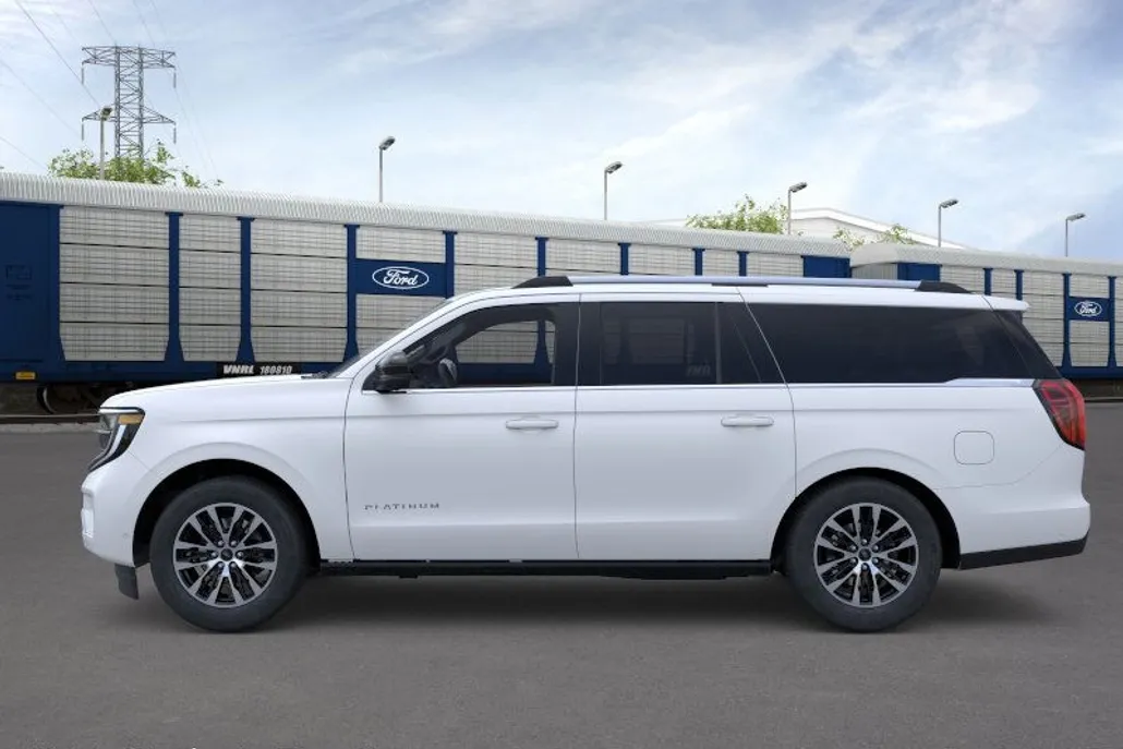 2025 Ford Expedition MAX Platinum photo 1